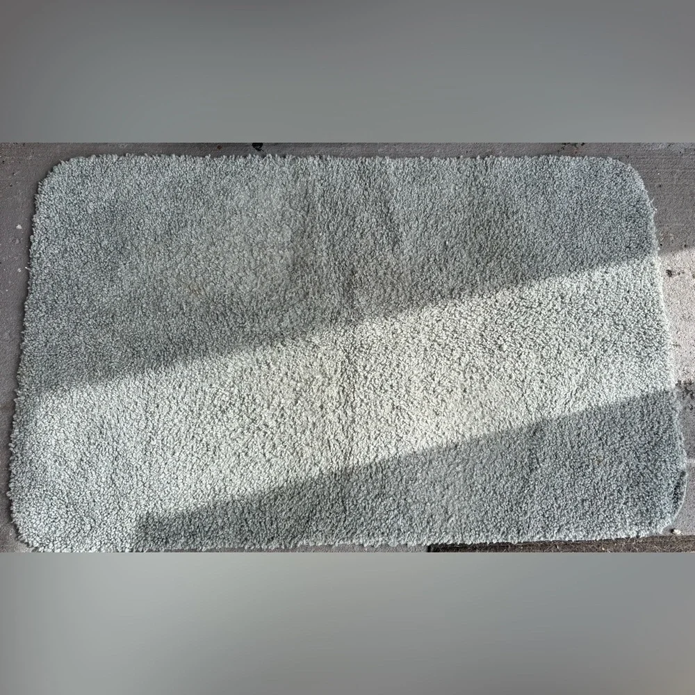 🌺Light Green Bath Mat